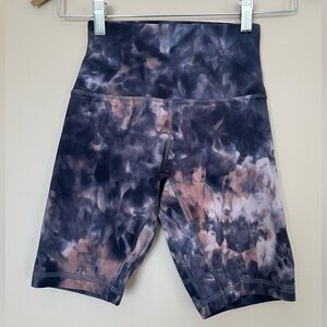 {Lululemon} Align Short 8" Diamond Dye in Diamond Dye Graphite Grey Pink